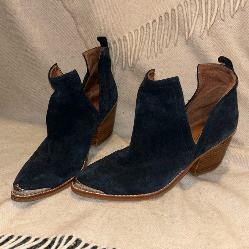 Jeffrey Campbell Cromwell Booties